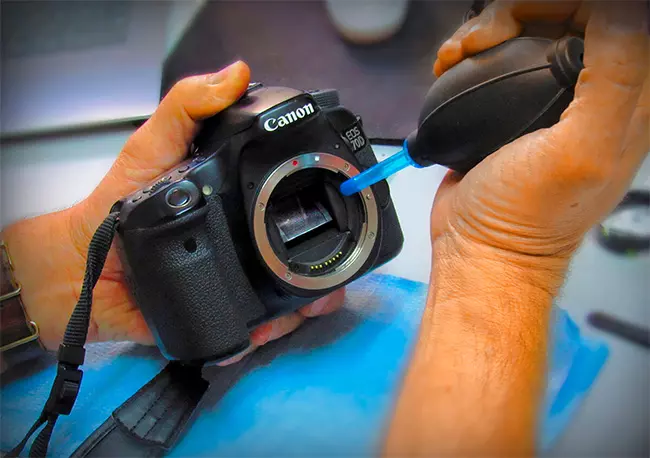 Mantención de cámara digitales compacta, reflex, profesional, lentes, impresoras Canon.